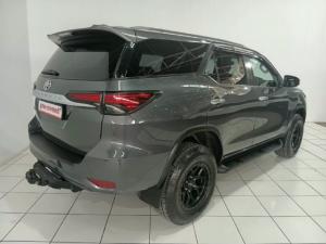Toyota Fortuner 2.4GD-6 auto - Image 4