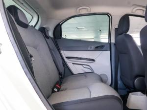 Tata Tiago 1.2 XT auto - Image 6
