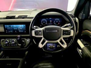 Land Rover Defender 90 D240 X-Dynamic SE - Image 13
