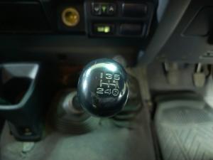 Toyota Land Cruiser 79 4.5D-4D LX V8 single cab - Image 7
