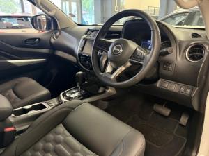 Nissan Navara 2.5DDTi double cab Stealth 4x4 - Image 4