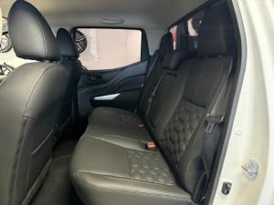 Nissan Navara 2.5DDTi double cab Stealth 4x4 - Image 5