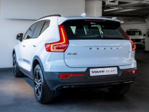 Volvo XC40 B4 Plus Dark - Image 3