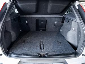 Volvo XC40 B4 Plus Dark - Image 5