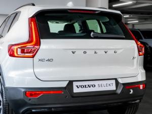Volvo XC40 B4 Plus Dark - Image 14