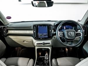 Volvo XC40 B4 Plus Dark - Image 19