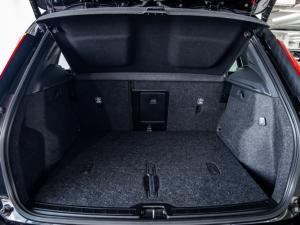 Volvo XC40 B4 Plus Dark - Image 5