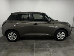 Suzuki Swift 1.2 GL+ auto - Image 8