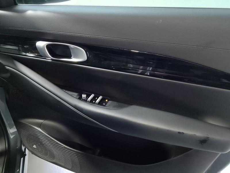Geely E5 E5 EM-i Apex