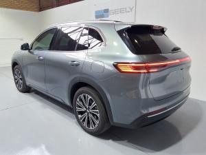 Geely E5 EM-i Apex - Image 6