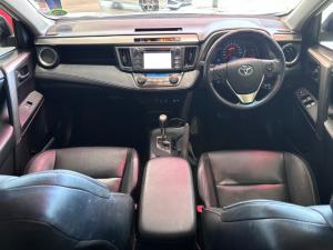 Toyota RAV4 2.5 AWD VX - Image 16