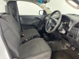 Isuzu D-MAX 250C Fleetside S/C - Image 8