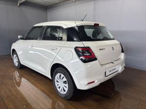 Suzuki Swift 1.2 GL - Image 7