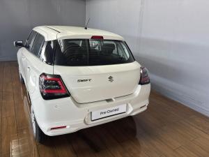 Suzuki Swift 1.2 GL - Image 8