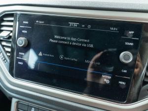 Volkswagen T-Roc 2.0TSI 4Motion Design - Image 14