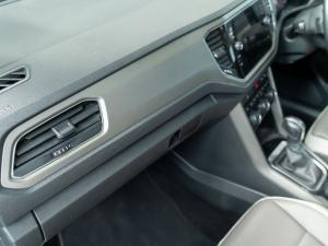 Volkswagen T-Roc 2.0TSI 4Motion Design - Image 21