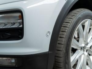 Volkswagen T-Roc 2.0TSI 4Motion Design - Image 9