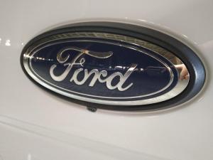 Ford Ranger 2.0 SiT SuperCab XLT - Image 10