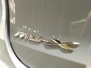 Isuzu mu-X 3.0TD LS - Image 9