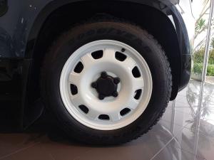 Land Rover Defender 110 D250 S - Image 12