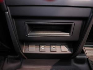 Land Rover Defender 110 D250 S - Image 27