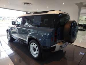 Land Rover Defender 110 D250 S - Image 8