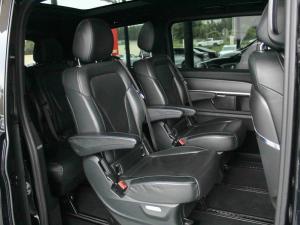 Mercedes-Benz V-Class V300d Exclusive - Image 17