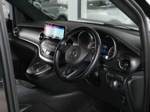 Mercedes-Benz V-Class V300d Exclusive - Image 21