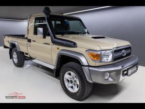 Toyota Land Cruiser 79 4.5D-4D LX V8 single cab - Image 1