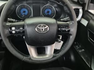 Toyota Hilux 2.8GD-6 Raider - Image 8
