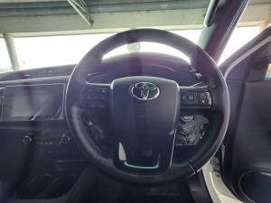 Toyota Hilux 2.8GD-6 double cab 4x4 Legend 50 auto - Image 8