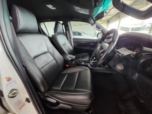 Toyota Hilux 2.8GD-6 double cab 4x4 Legend 50 auto - Image 12
