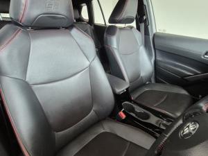 Toyota Corolla Cross 1.8 Hybrid GR-Sport - Image 14