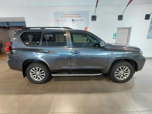 Toyota Land Cruiser Prado 2.8GD VX - Image 3