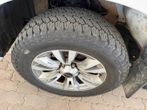 Isuzu D-Max 300 3.0TD double cab LX auto - Image 17