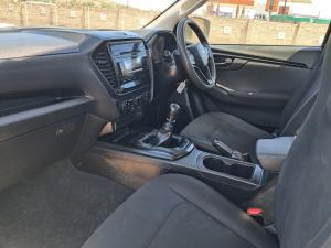 Isuzu D-Max 1.9TD single cab L 4x4 manual - Image 7