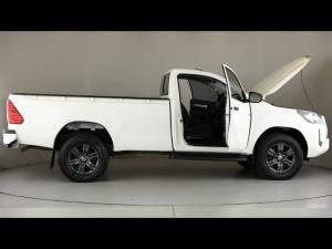 Toyota Hilux 2.4GD-6 single cab Raider manual - Image 31