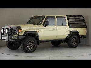 Toyota Land Cruiser 79 2.8GD-6 double cab auto - Image 23