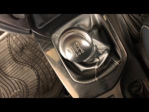 Toyota Fortuner 2.4GD-6 manual - Image 15