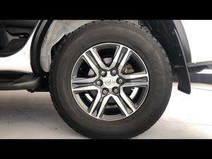 Toyota Fortuner 2.4GD-6 manual - Image 19