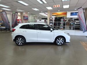 Toyota Starlet 1.5 XS auto - Image 3