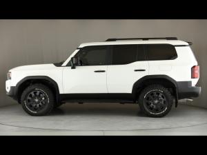 Toyota Land Cruiser Prado 2.8GD VX-R - Image 22