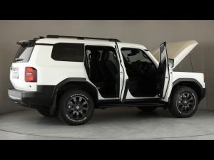 Toyota Land Cruiser Prado 2.8GD VX-R - Image 31