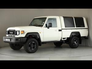 Toyota Land Cruiser 79 2.8GD-6 single cab auto - Image 23