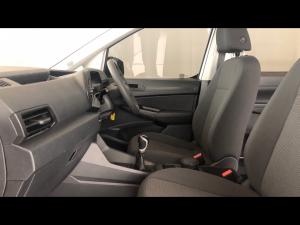 Volkswagen Caddy Maxi 2.0TDI - Image 7