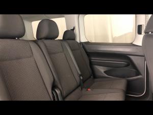 Volkswagen Caddy Maxi 2.0TDI - Image 12
