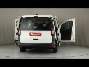 Volkswagen Caddy Maxi 2.0TDI - Image 24