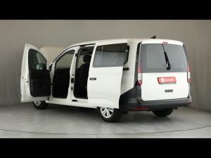 Volkswagen Caddy Maxi 2.0TDI - Image 25