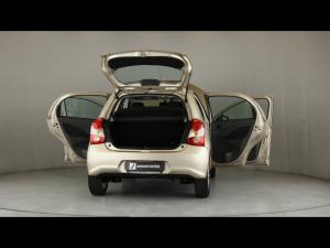 Toyota Etios hatch 1.5 Sprint - Image 24