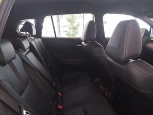 Toyota Corolla Cross 1.8 HEV XS - Image 17
